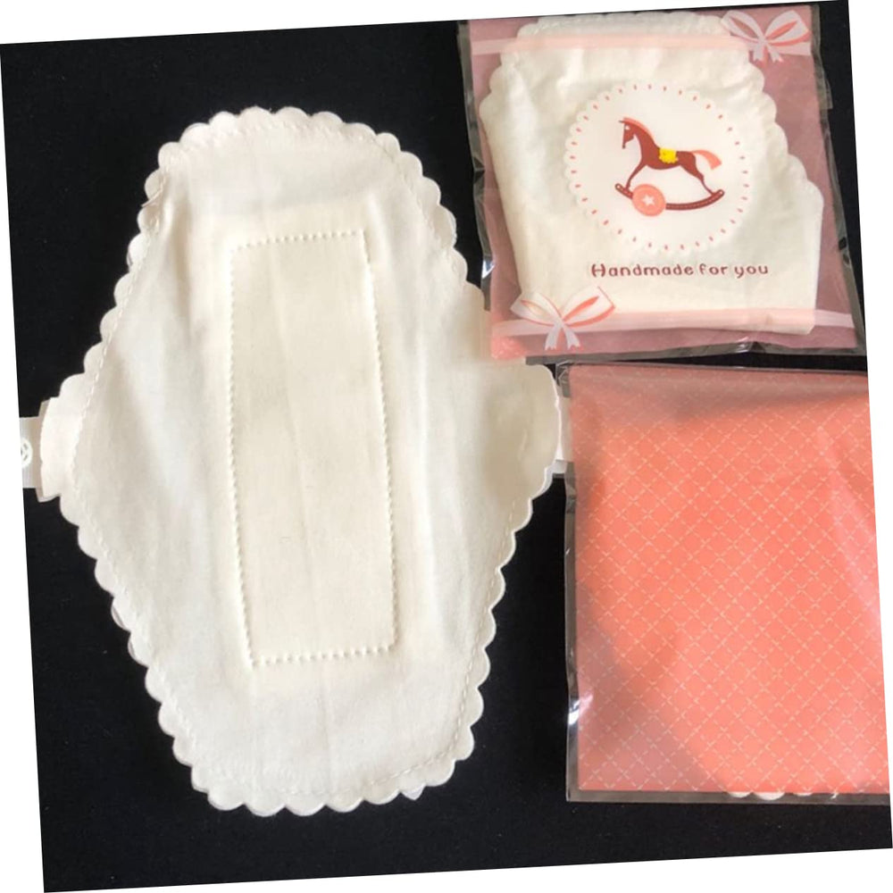 KOMBIUDA soft-touch padding for skin-friendly all-day comfort.