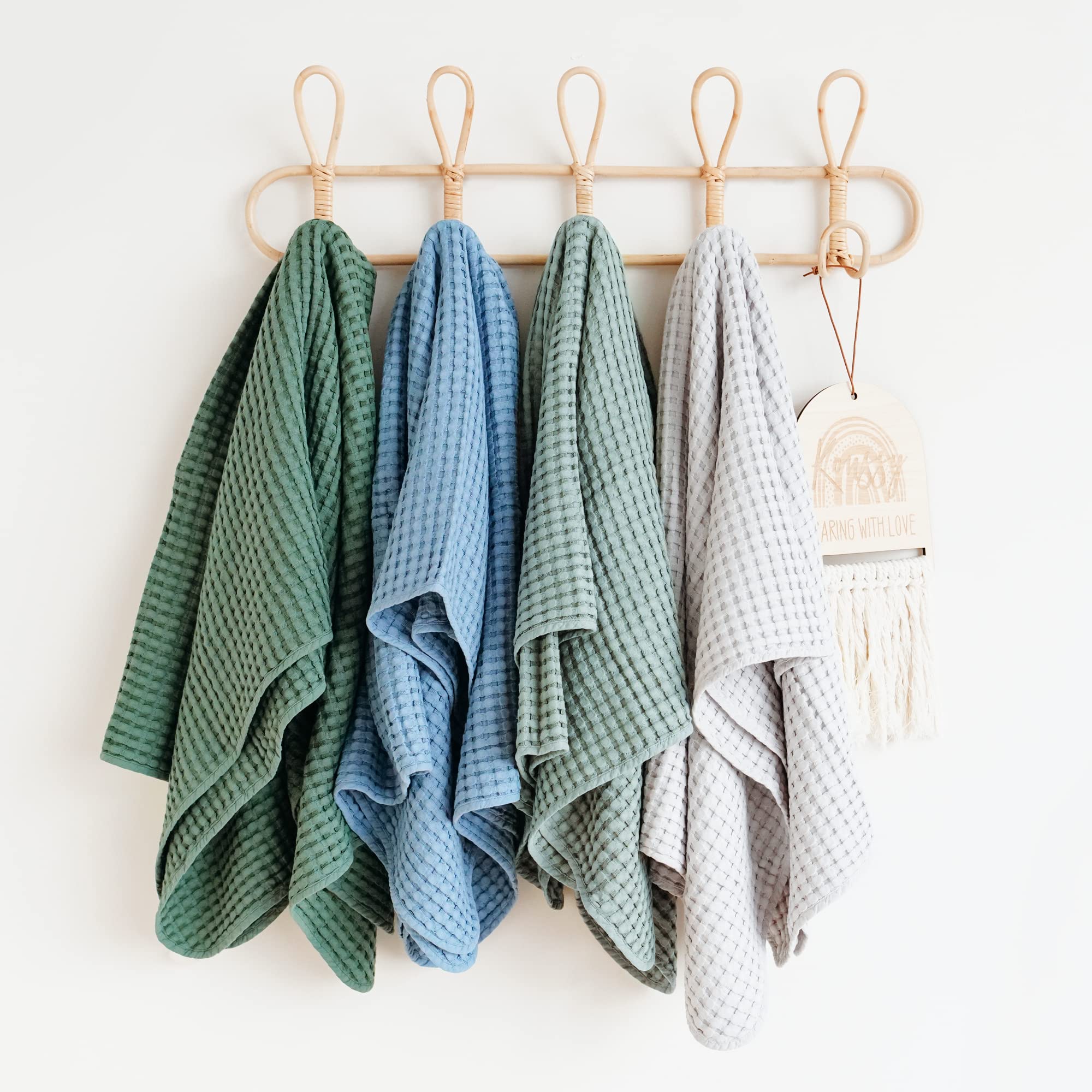 Konssy waffle baby blanket solid color for versatile styling