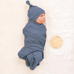 Konssy baby girl beanie highlights cozy warmth for chilly days.