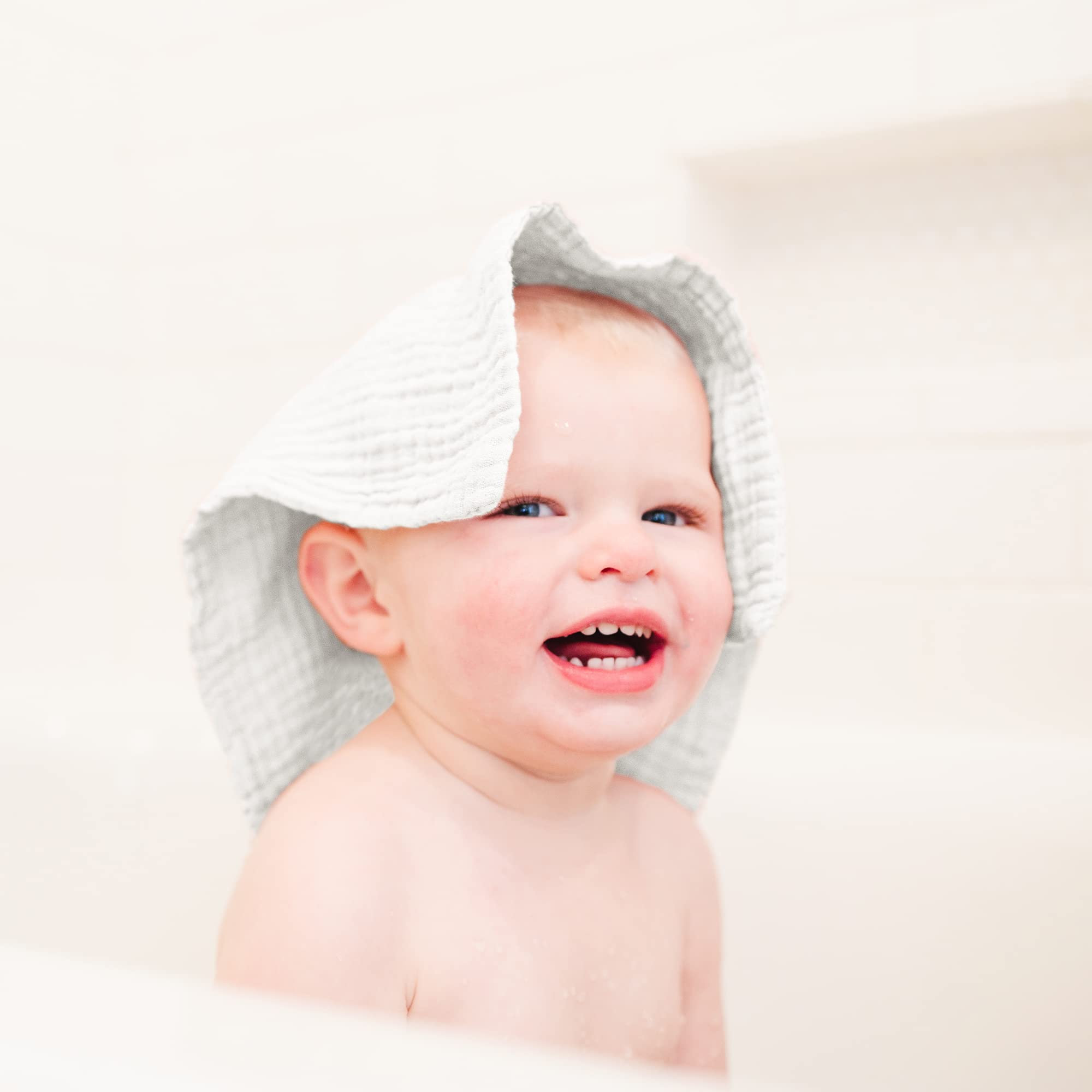 Konssy baby washcloths to-go for gentle cleaning on outings.