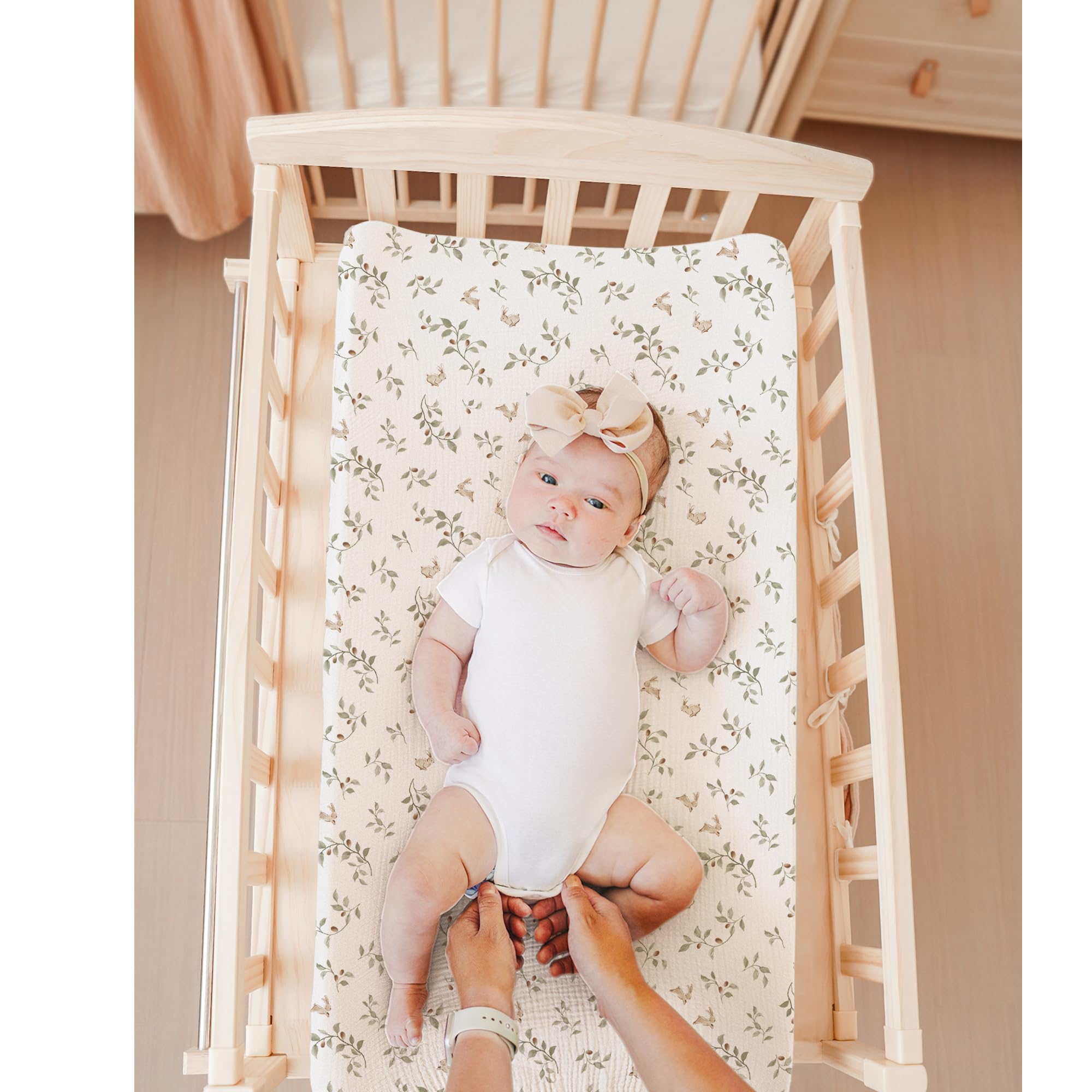 Konssy snug-fit 360-degree elastic keeps the pad cover securely in place