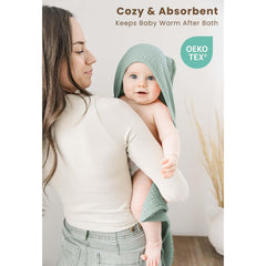 Konssy hooded towel drapes easily to wrap newborns during bath time
