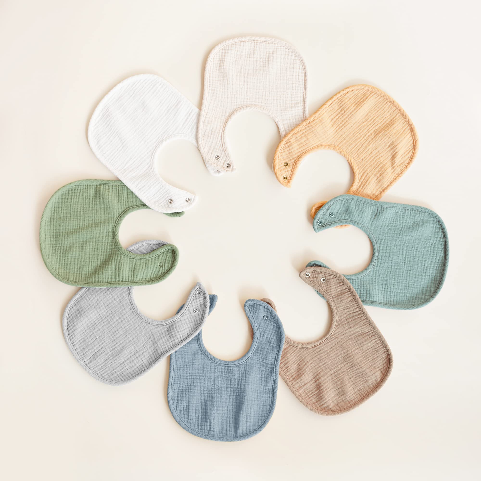Gift-ready Konssy 8-pack bibs ideal for baby showers and registrations