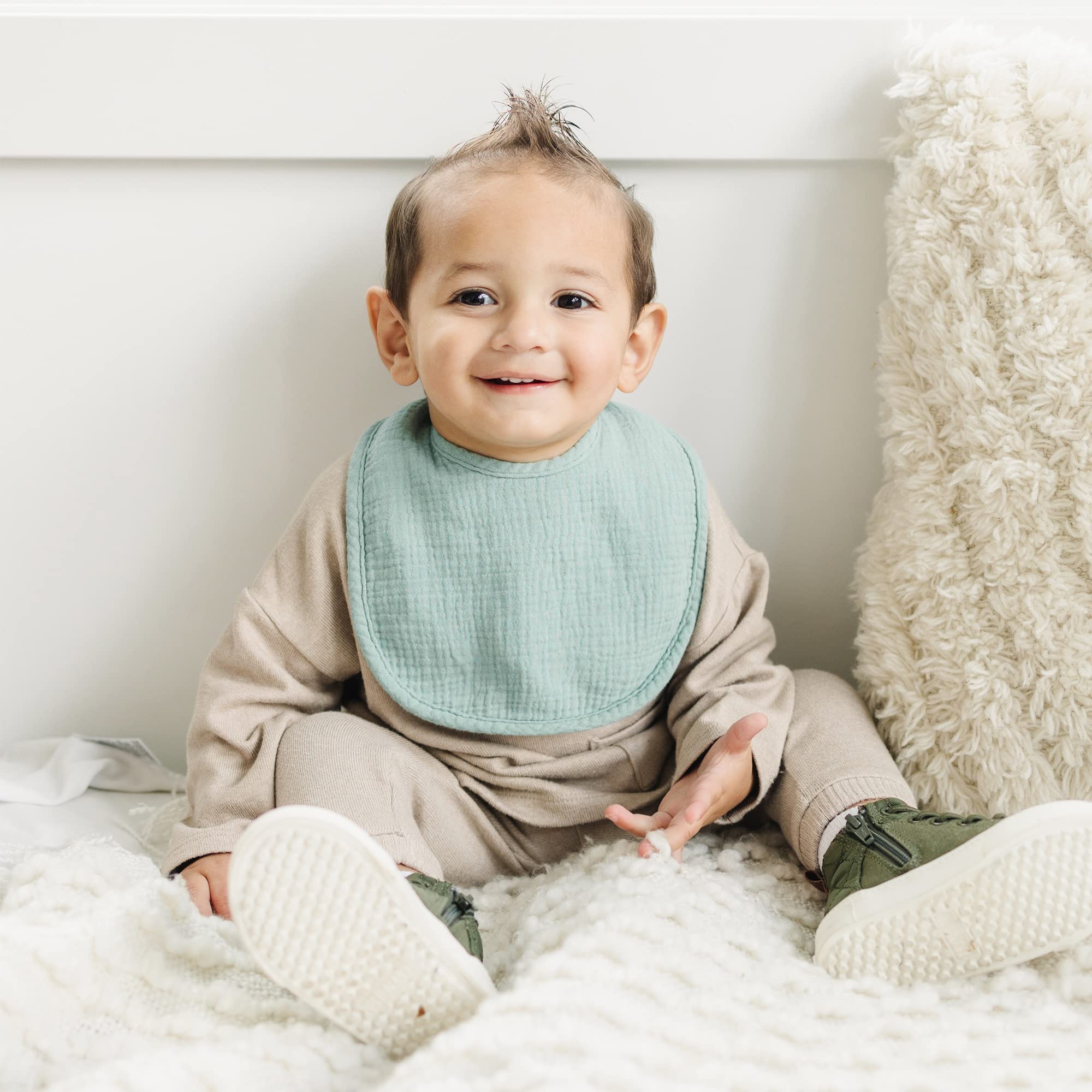 Machine washable Konssy bibs stay soft after many washes