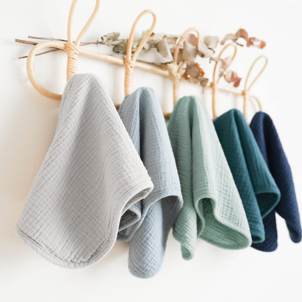 Konssy burp cloths are easy to wash and quick to dry