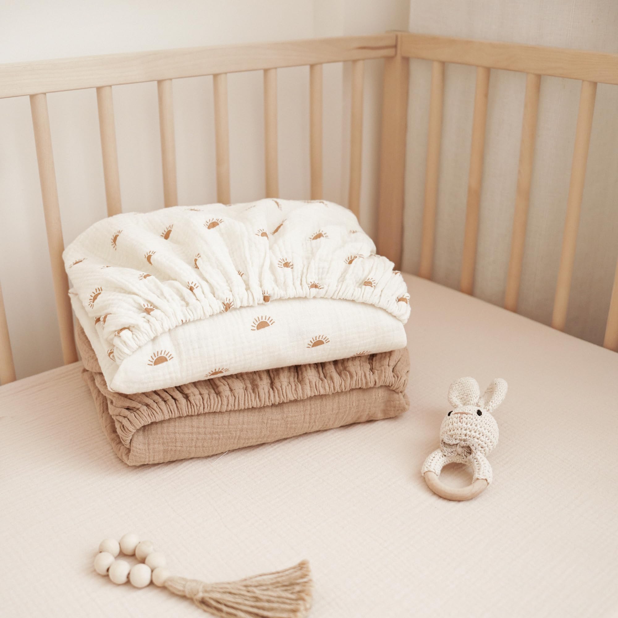 Konssy muslin sheets make a thoughtful, gift-ready nursery essential