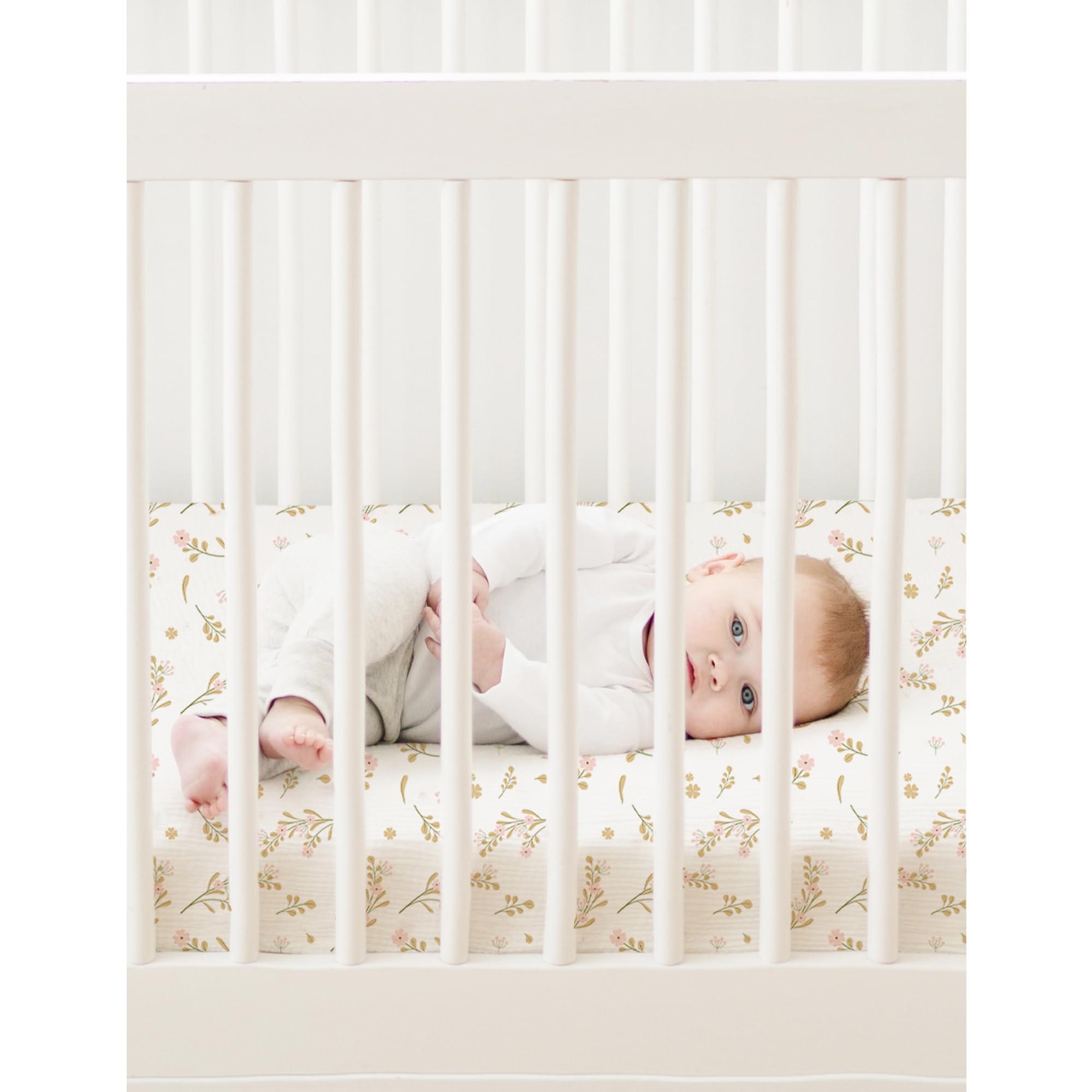 Konssy Muslin Mini Crib Sheets bedtime scene shows cozy setup for restful nights