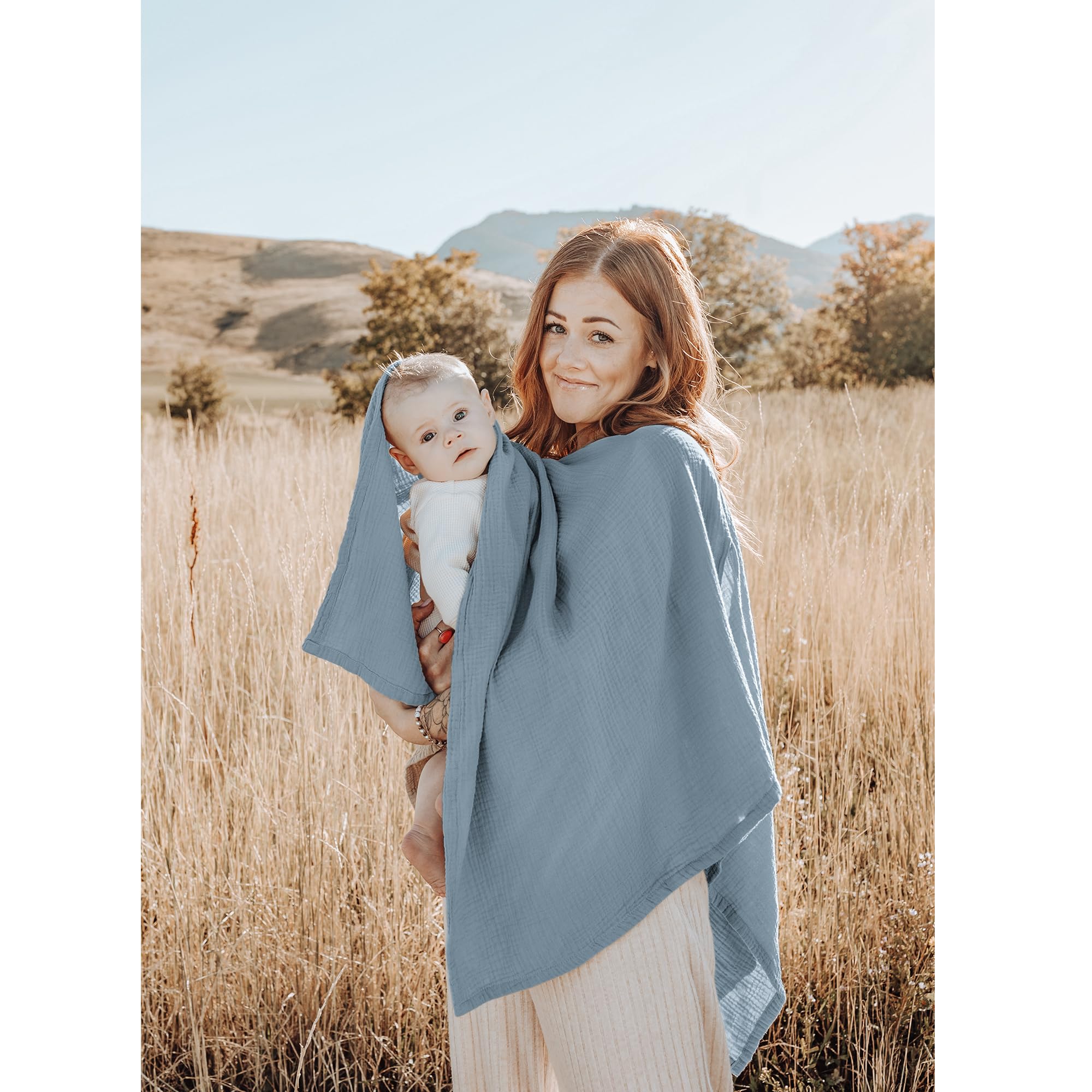 Breathable cotton Konssy cover keeps mom and baby comfortable.