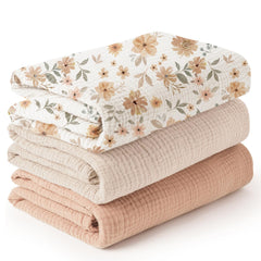 Konssy muslin swaddle blanket close-up shows soft-touch fabric for newborn comfort
