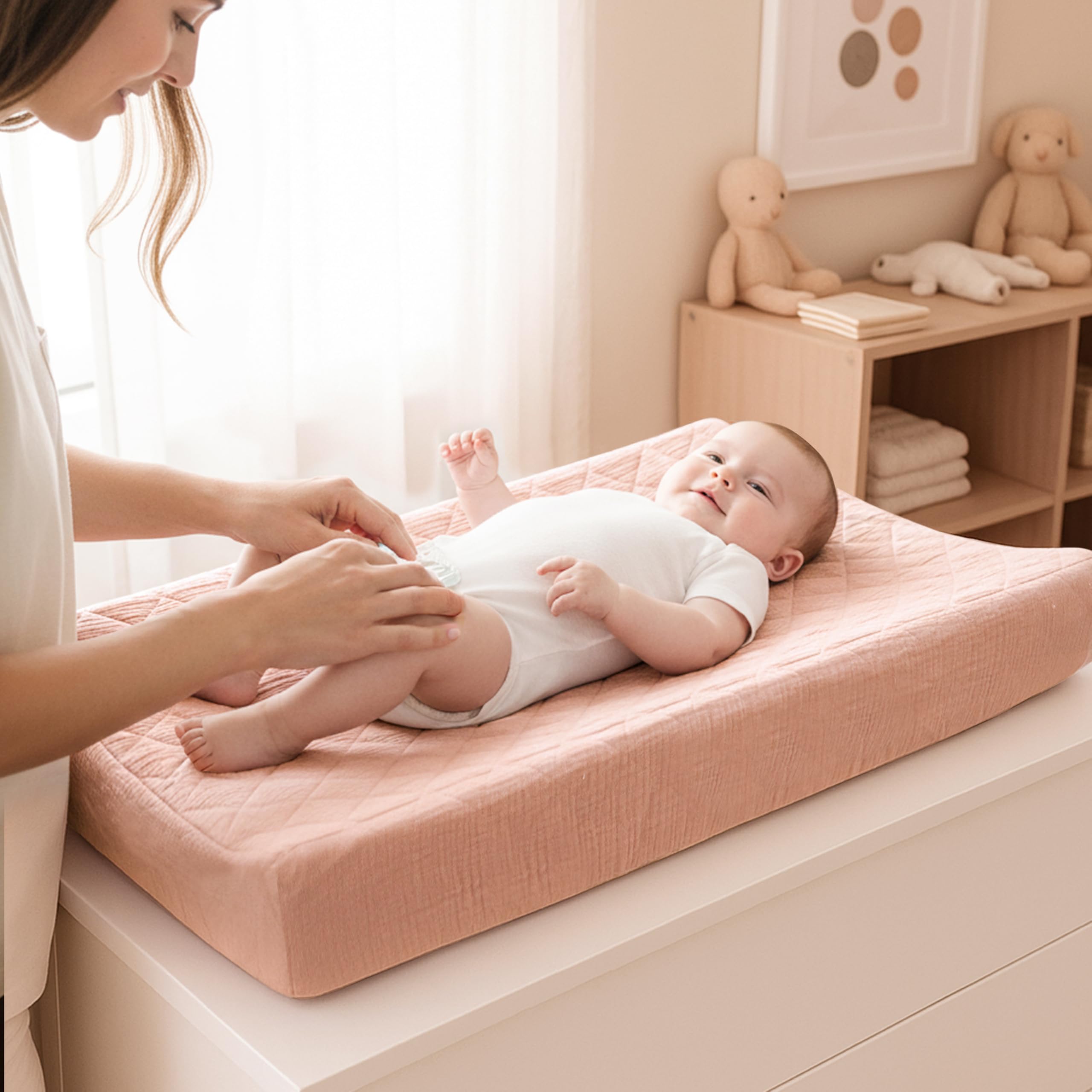 32 by 16 inch fitted design with 360-degree elastic stays secure.