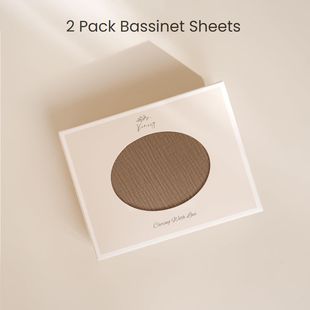 Konssy neutral-color bassinet sheet suits any nursery.