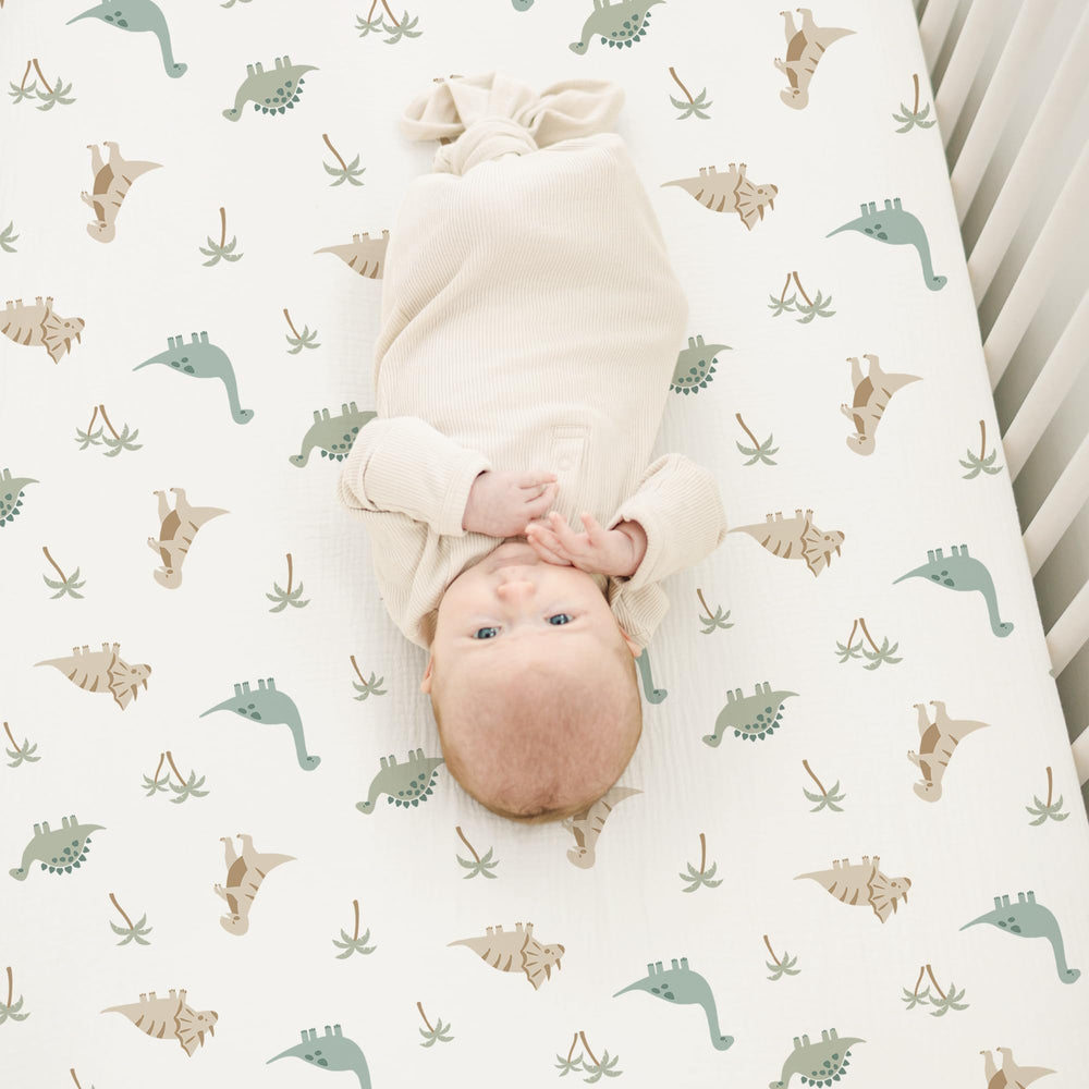 Konssy Soft cotton baby sheet delivers breathable comfort during naps