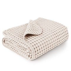 Konssy Waffle Baby Blanket close-up texture, cozy and breathable.