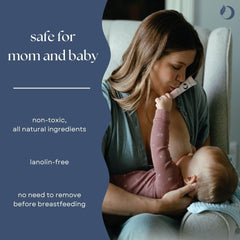 kozekoze Nip Gloss being applied with one hand for busy moms.