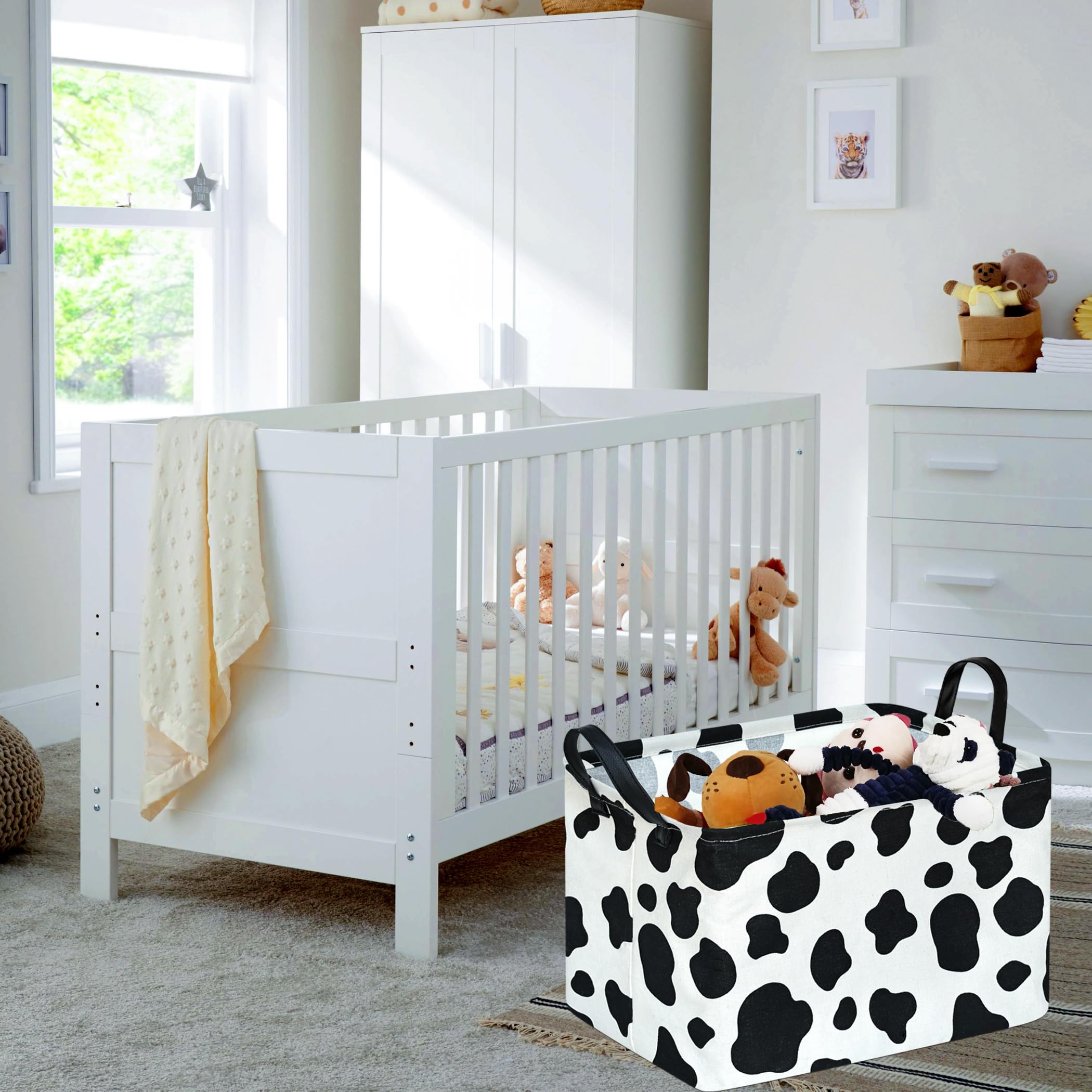 KUNRO leather-handle basket is comfortable to carry between rooms
