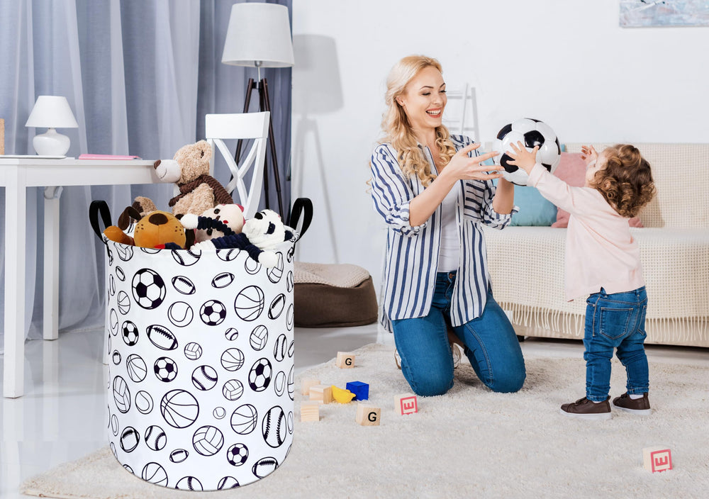 KUNRO durable canvas construction adds strength for frequent use at home or dorm.