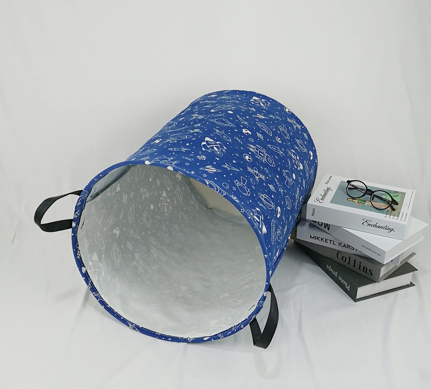 KUNRO round laundry gift basket navy spaceship close up of handles and stitching detail