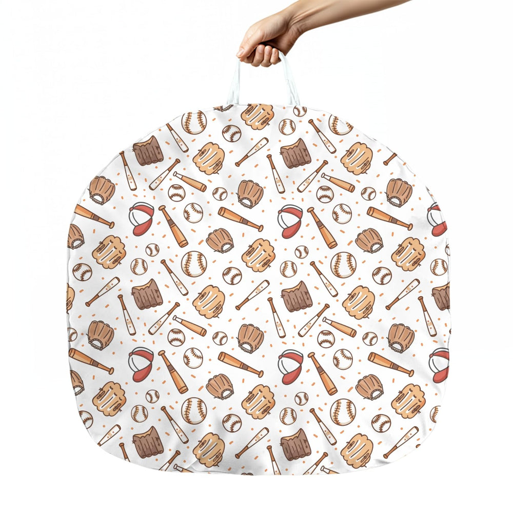 KuphiL10C close-up of soft polyester material emphasizes gentle touch.