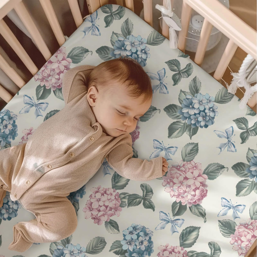 KuphiL10C crib sheet with 28x52 fit; secure elastic keeps it in place
