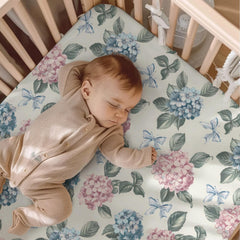KuphiL10C crib sheet with 28x52 fit; secure elastic keeps it in place