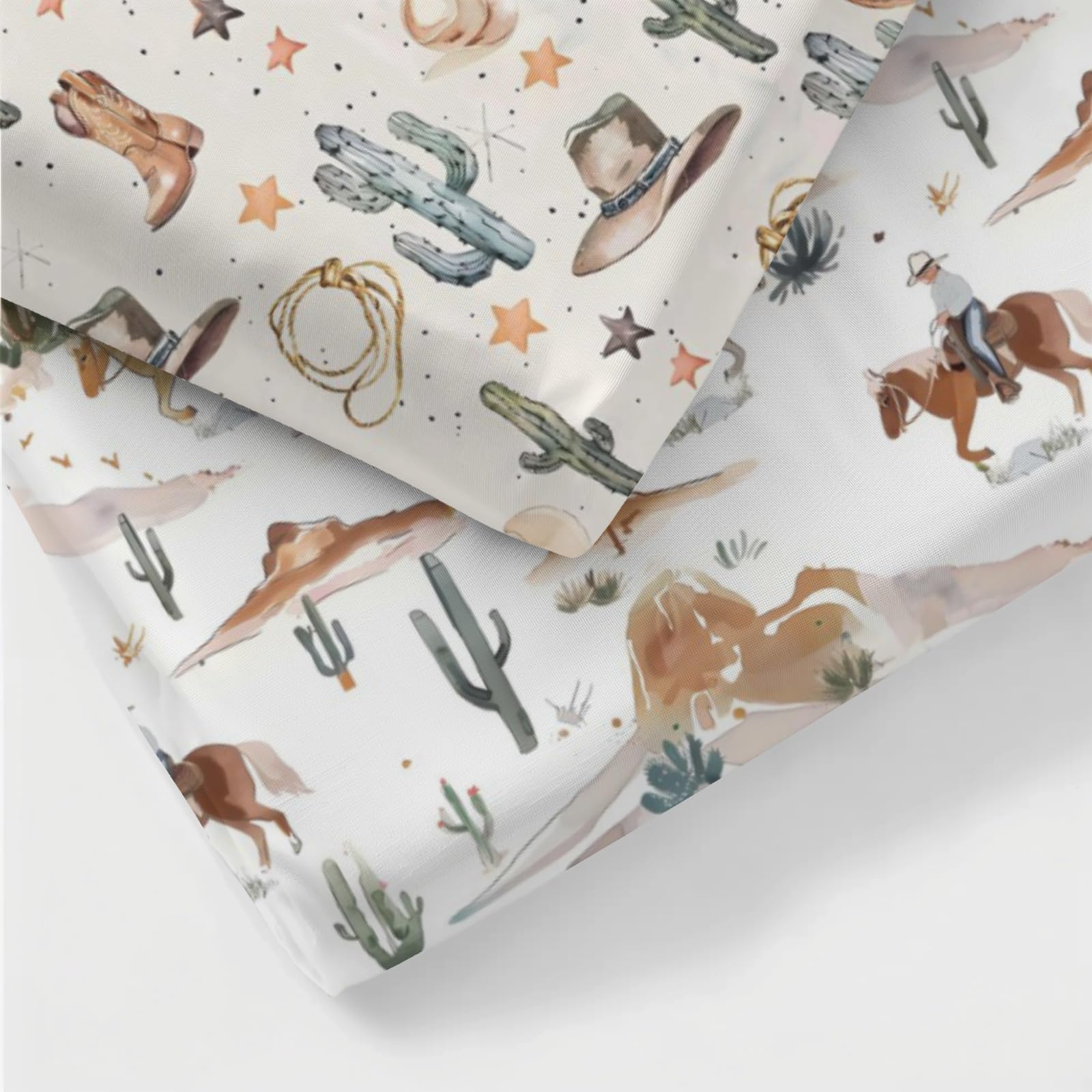 KuphiL10C elastic secure-fit crib sheet stays in place throughout the night.