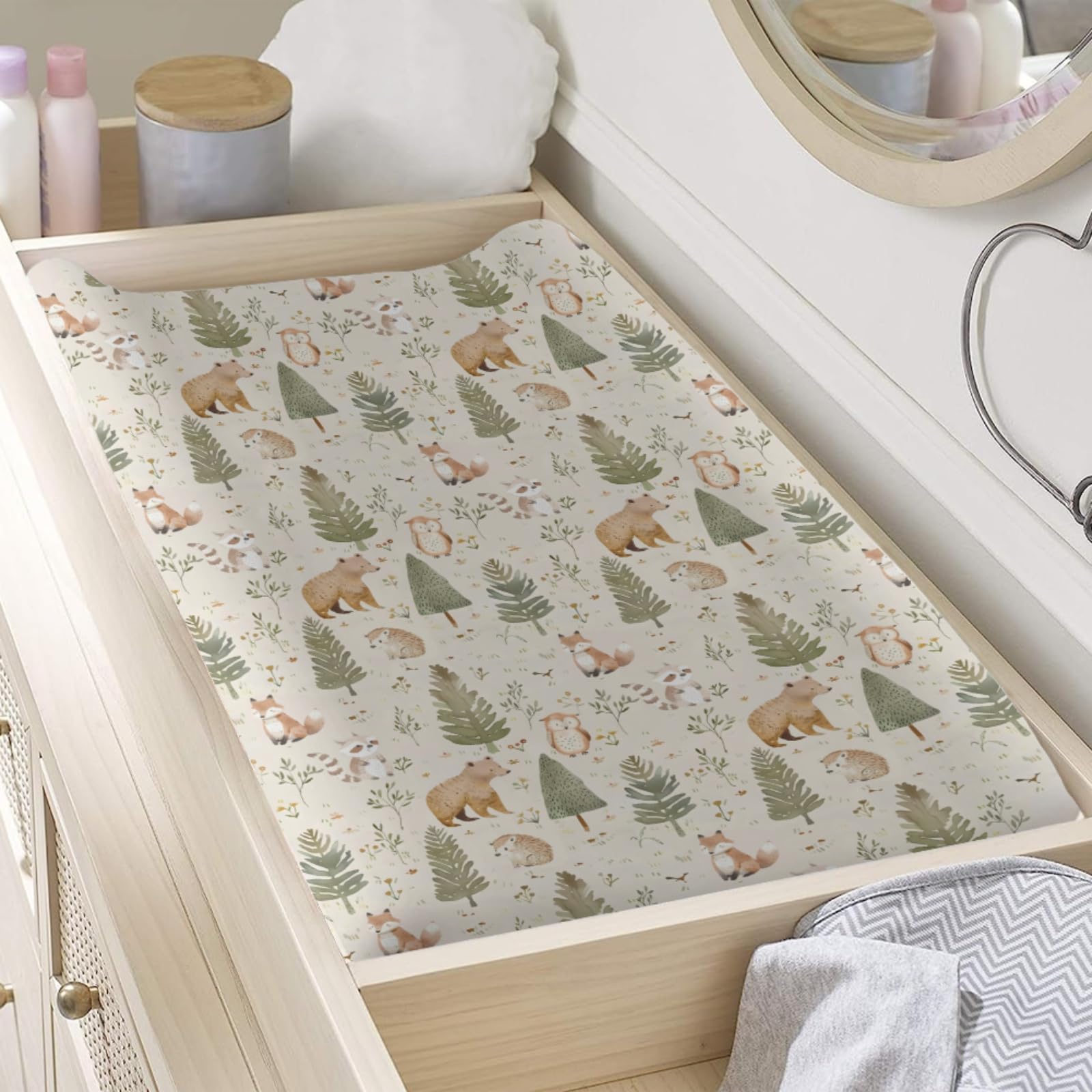 KuphiL10C machine washable cover that's easy to care for.
