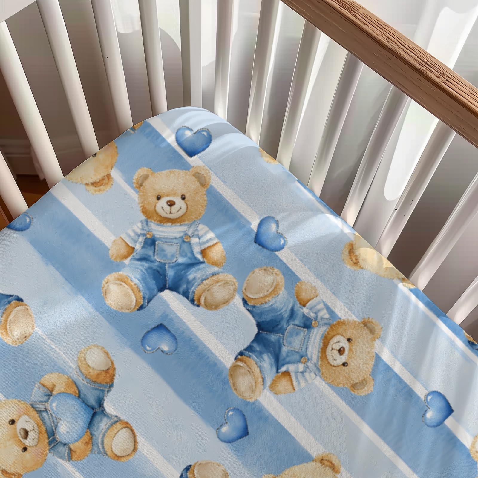 KuphiL10C snug fit elastic band keeps crib mattress secure during sleep.