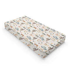 KuphiL10C western cactus design keeps diaper changes stylish and tidy.