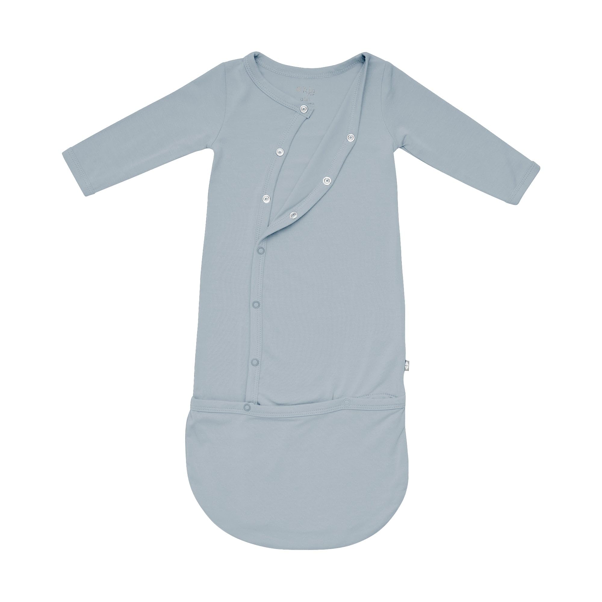 Fold-over cuffs on KYTE BABY Bundlers protect delicate skin from scratches.