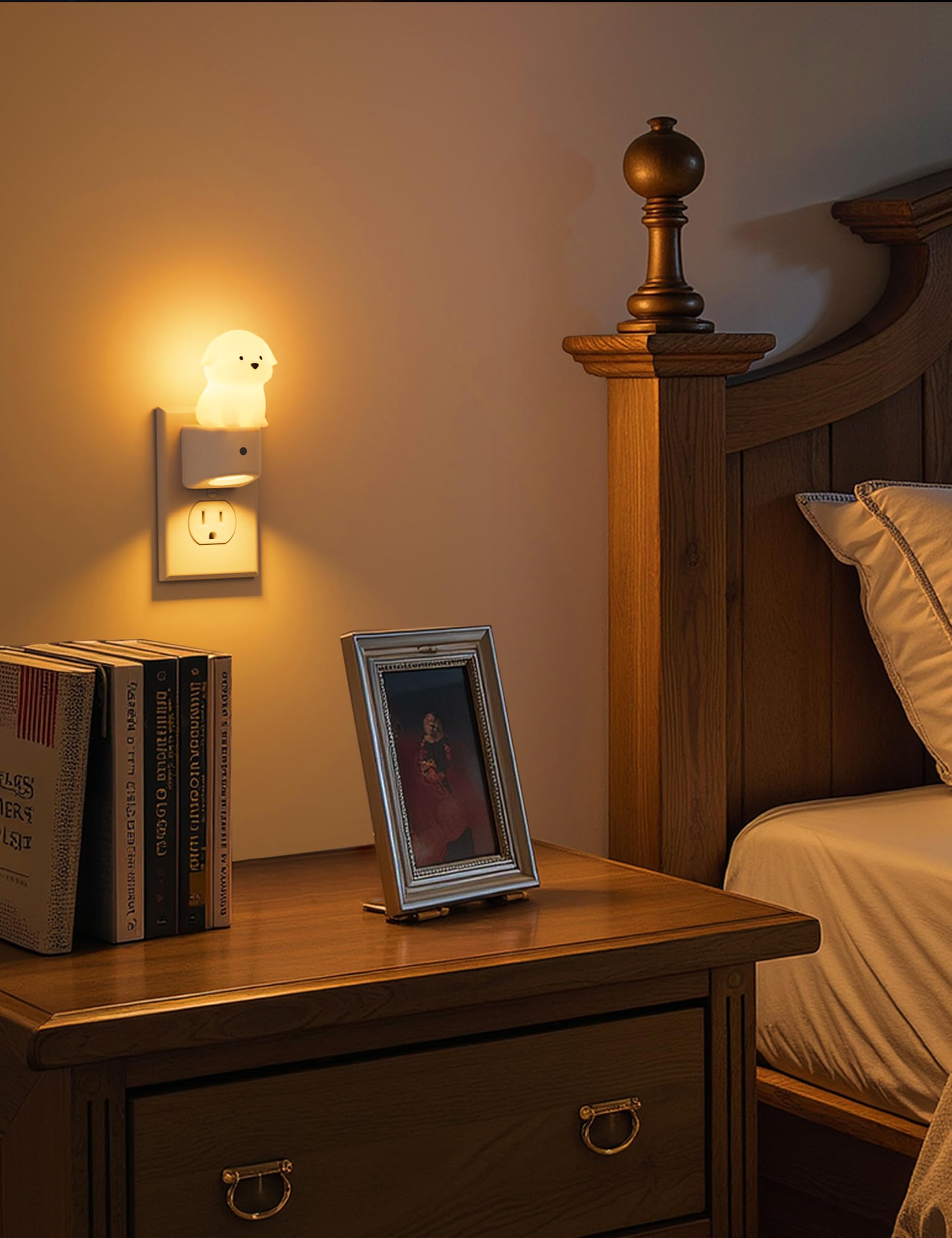 L LOHAS LED puppy night light color cycling creates a dynamic ambiance.