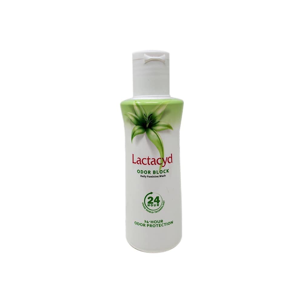 Lactacyd Fresh bottle pours a gentle cleansing foam.