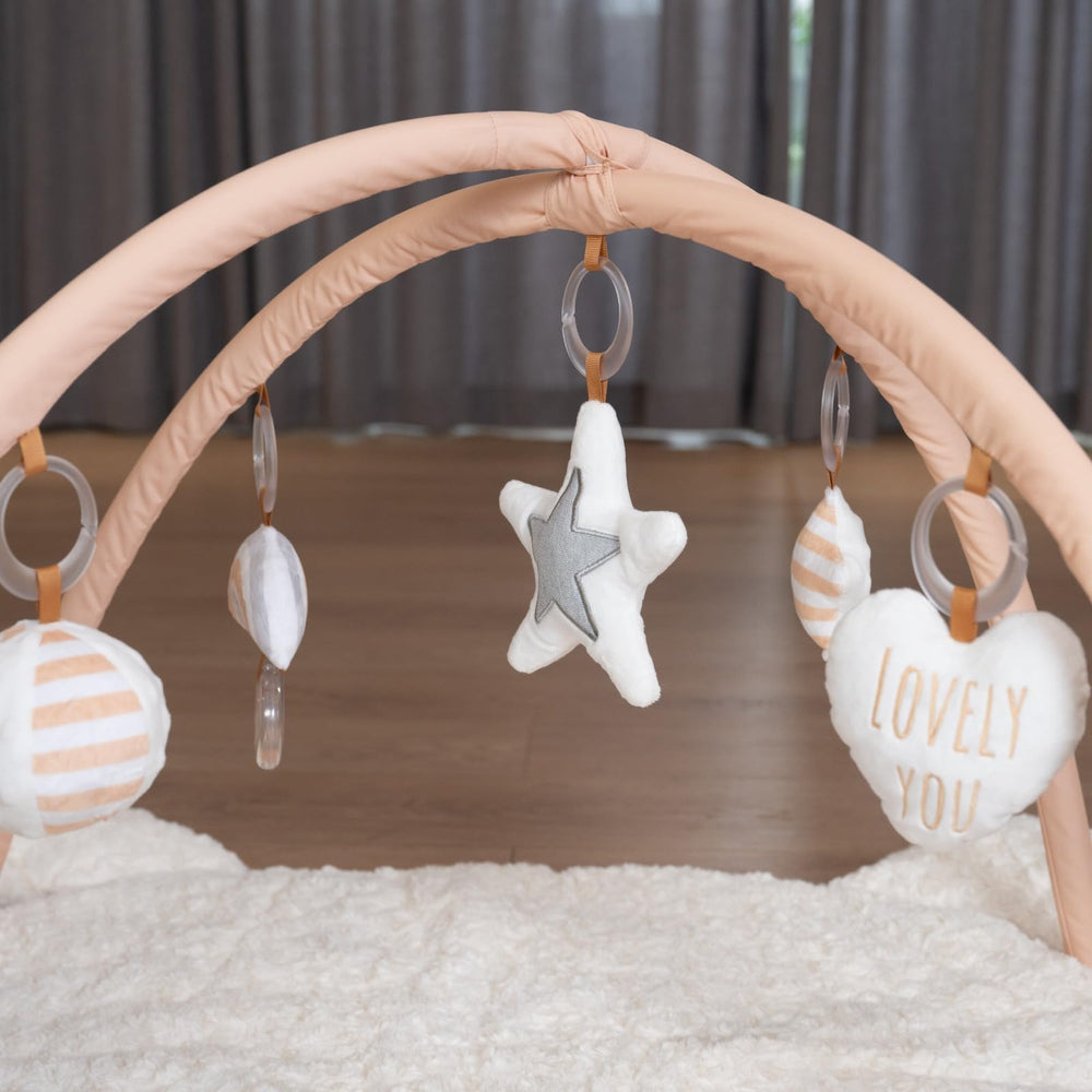 LADIDA non-slip bottom keeps the mat stable during play