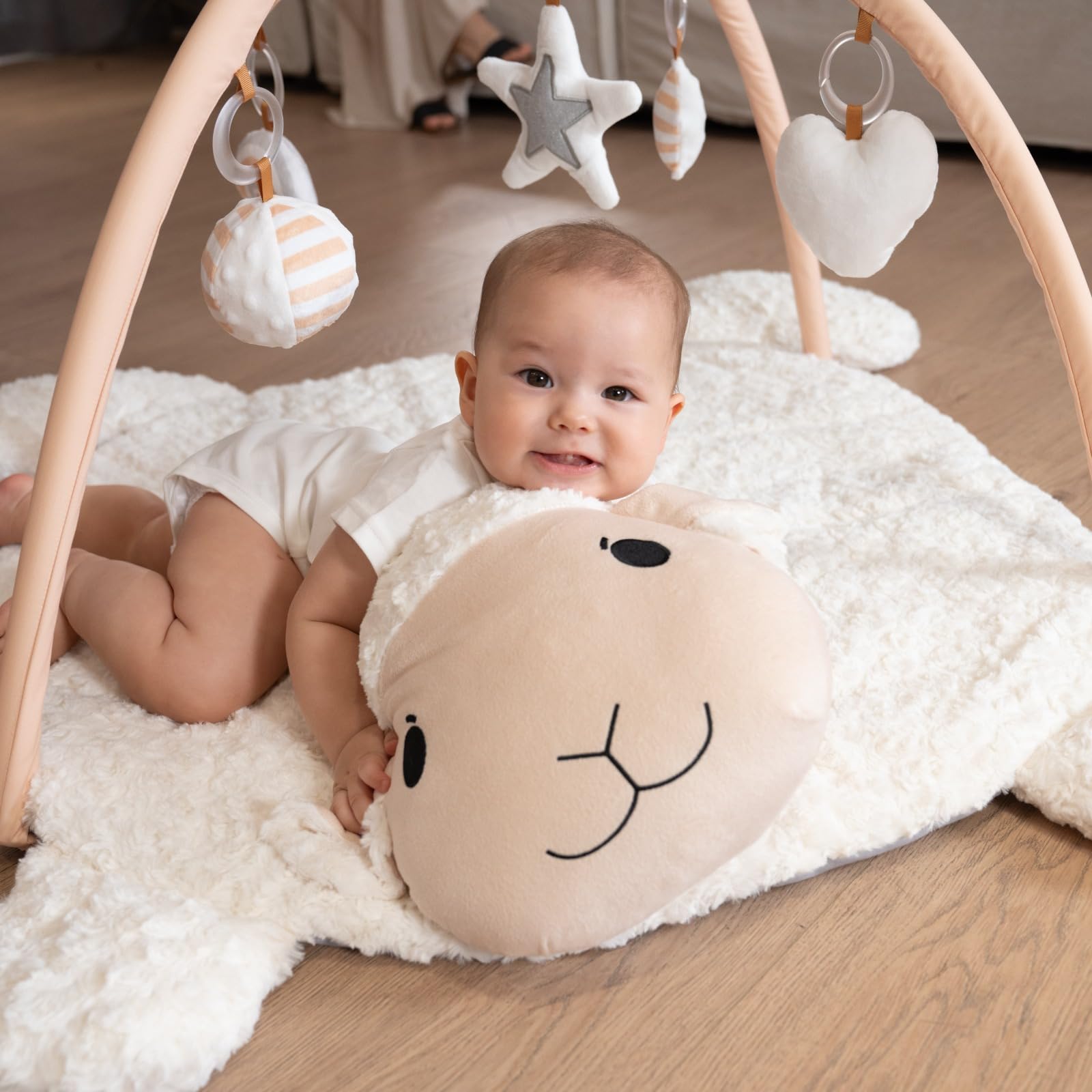 LADIDA soft fabric provides gentle comfort during playtime