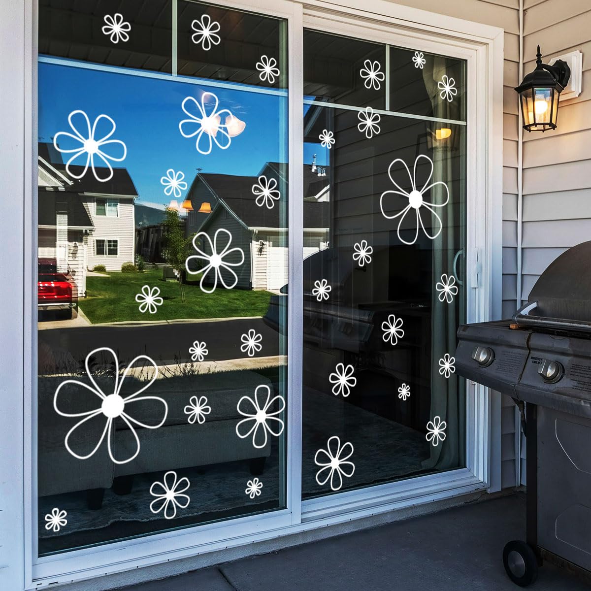 Ladinimo durable vinyl decals resist wear while staying vibrant.
