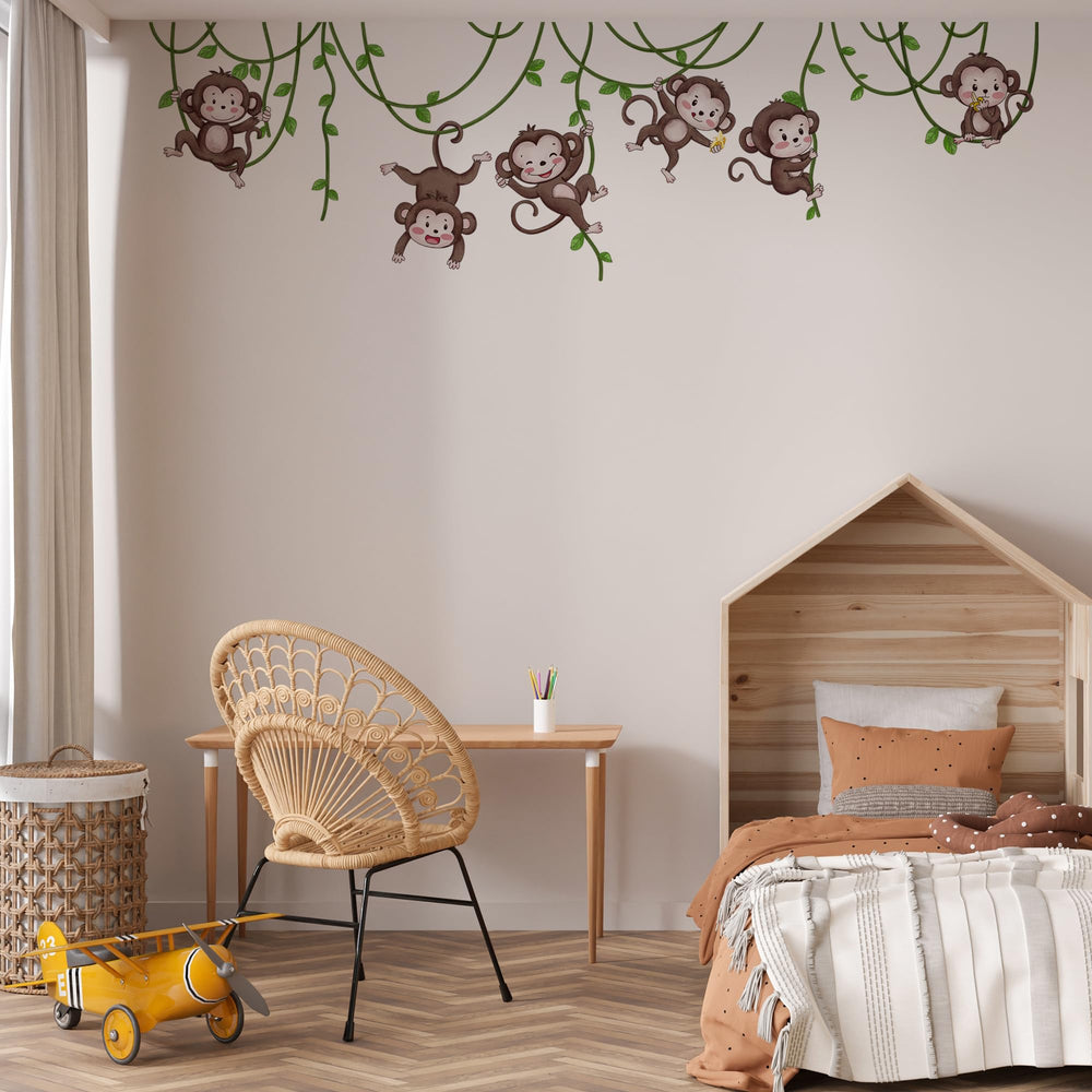 Ladinimo zoo-themed wall stickers ideal for kids' rooms and play spaces.