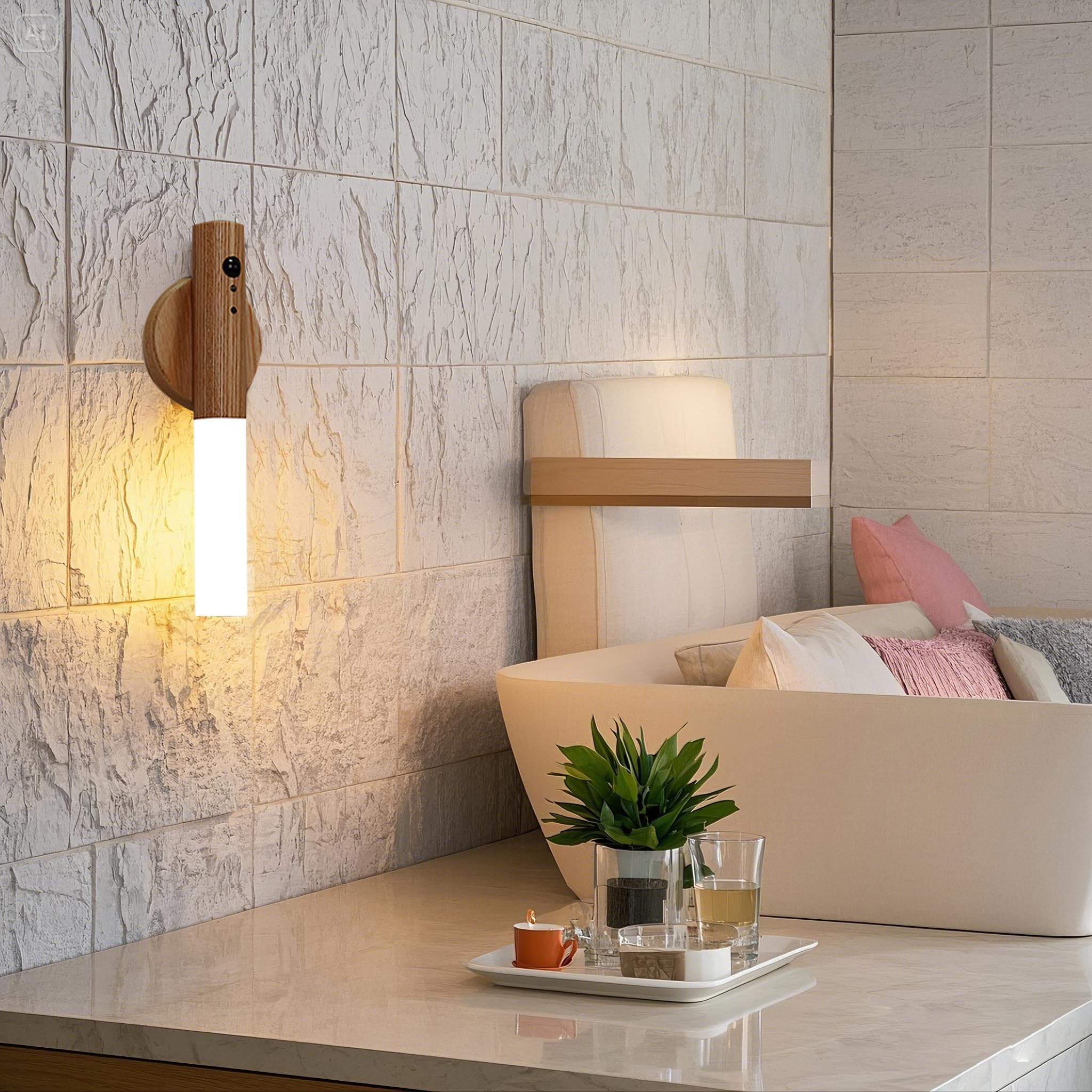 LANDGOO safe, portable light supports toddler independence with gentle guidance.