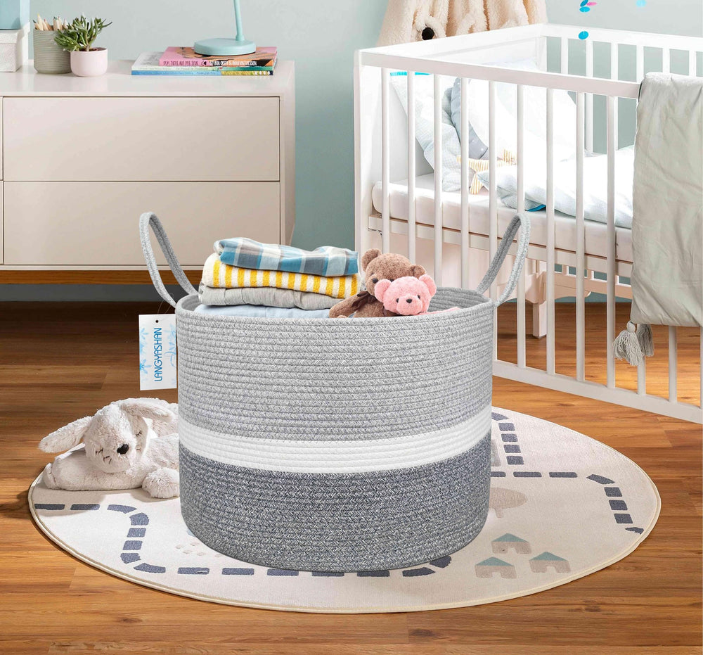 LANGYASHAN XXXLarge basket with handles for easy transport around home.