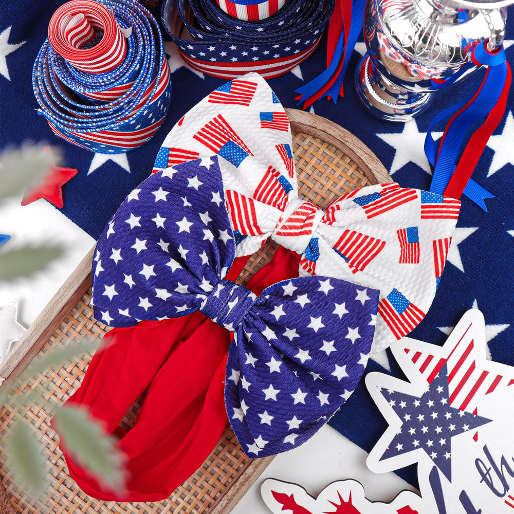 Lanmerry bow is a stylish photo prop for family celebrations.