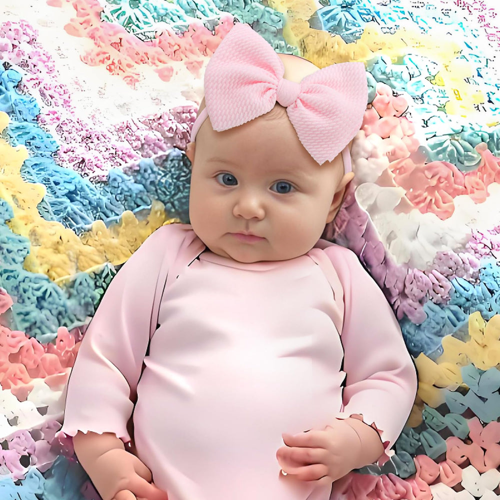 Lanmerry four-pack bows brighten baby outfits with rainbow accents