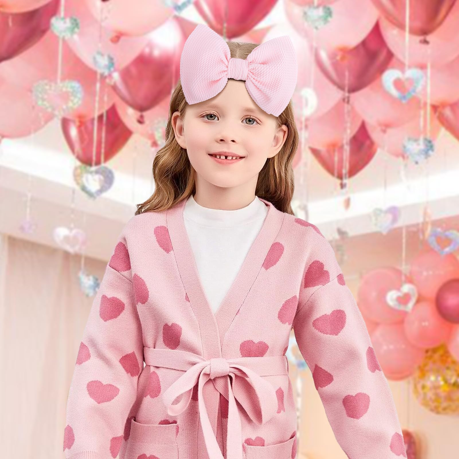 Lanmerry elastic nylon headband bow close-up shows soft, stretchable comfort.