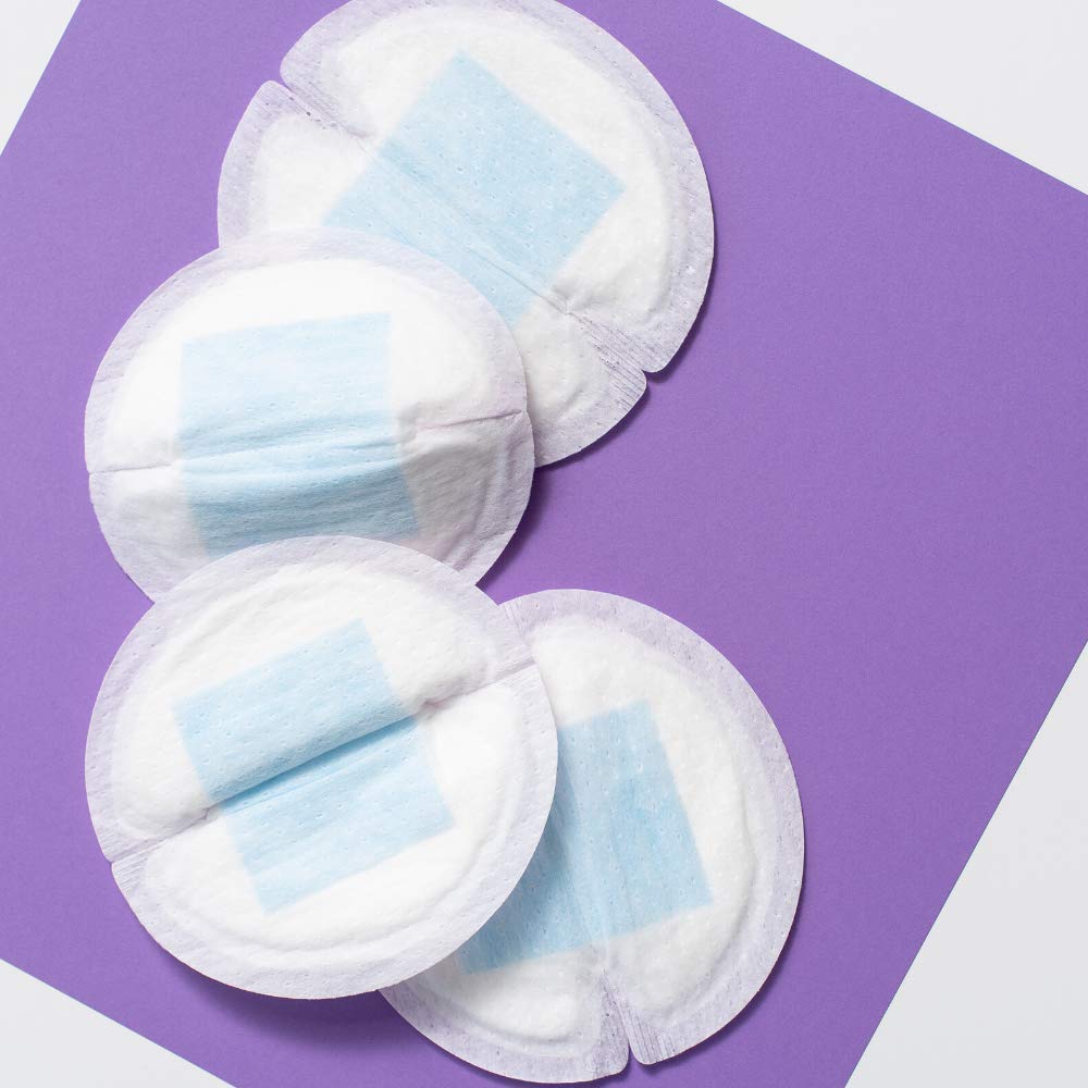 Contoured fit under clothing keeps Lansinoh pads discreet.