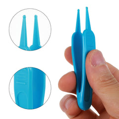 Larrel nose picker with round head in blue for comfortable baby care.