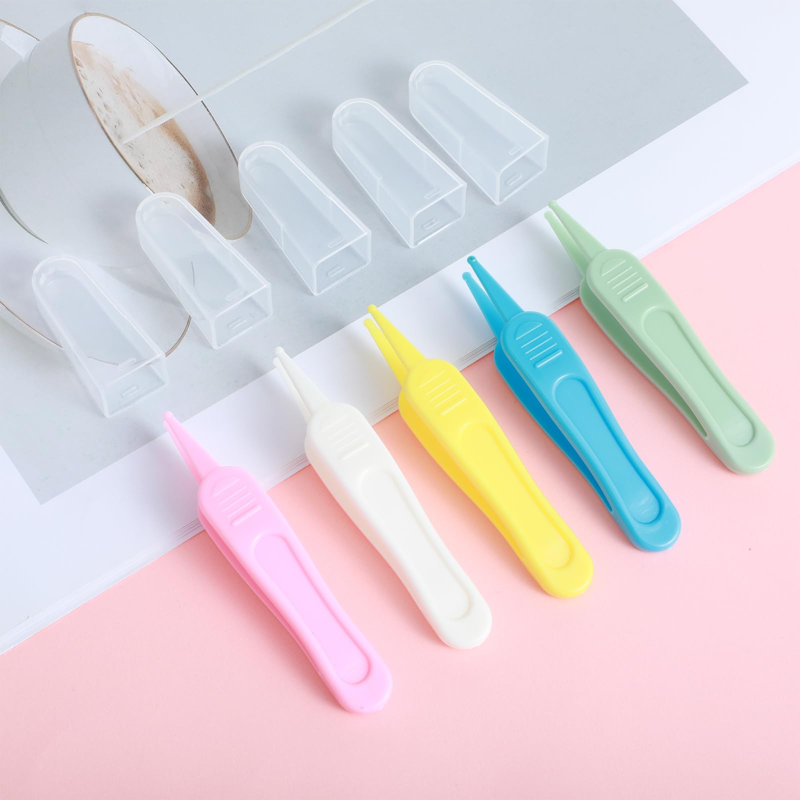 Larrel spoon-end nose picker designed to remove dry mucus precisely.