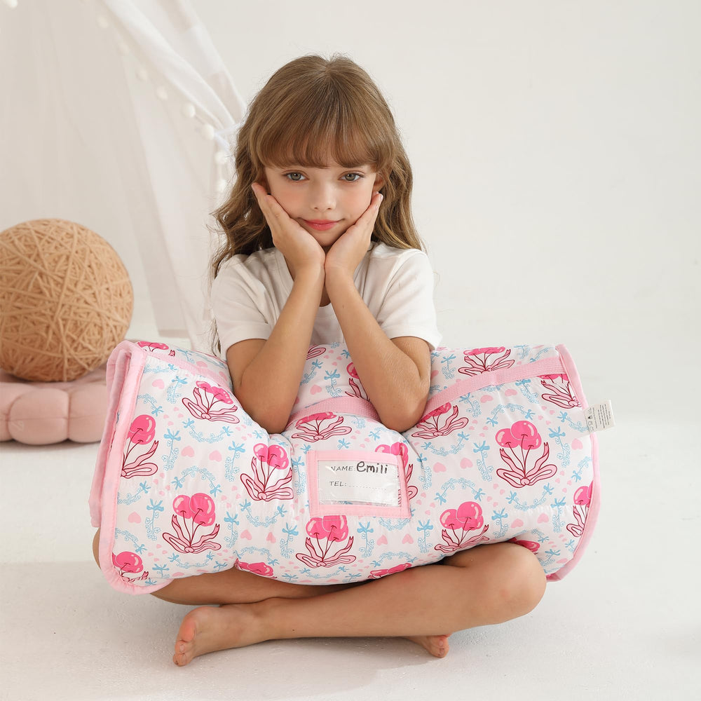 Lasoftan nap mat shows soft texture for travel rests