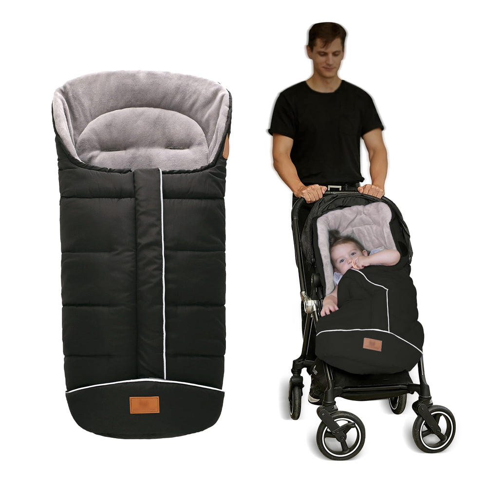 LAT LEE AND TOWN basic-fit bunting for strollers keeps baby warm.