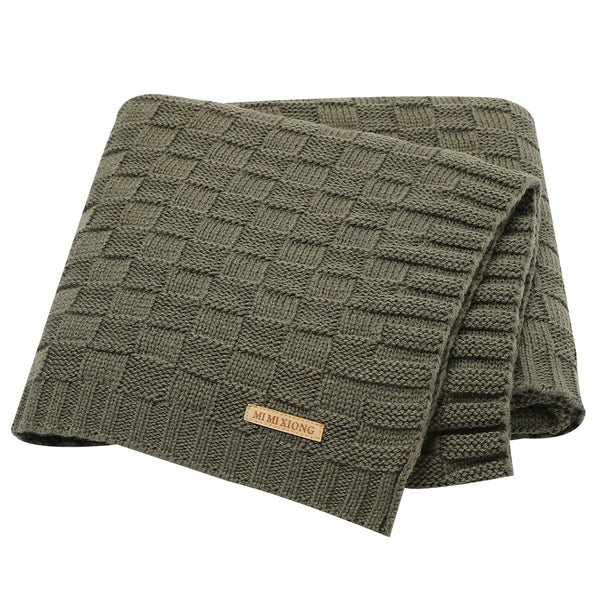 LAWKUL Cable Babe blanket in dark green, 40x30, for cozy warmth