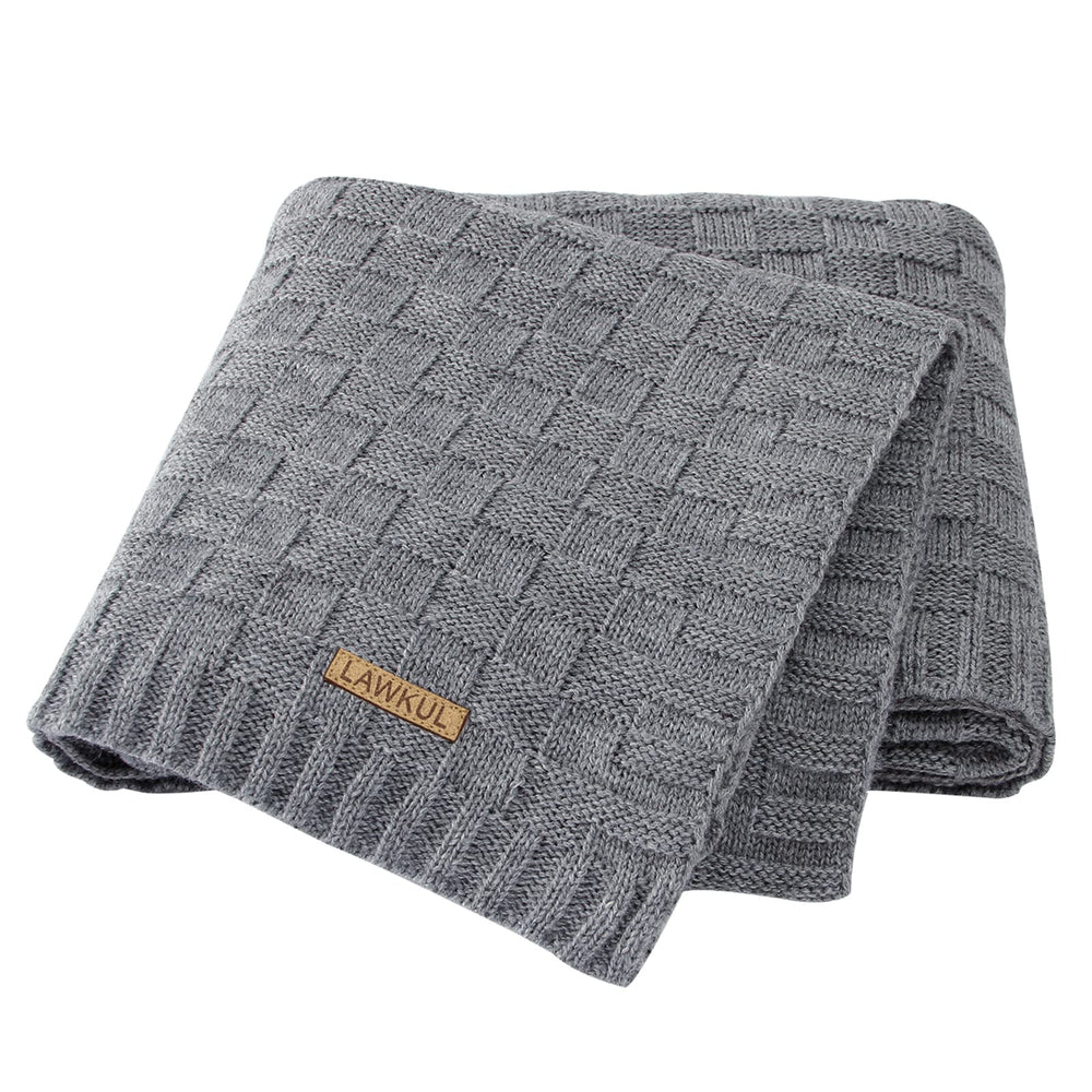 LAWKUL Cable Knit Baby Blanket close-up highlighting soft yarn for gentle warmth.