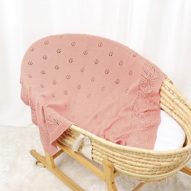 LAWKUL 100x80cm swaddle-ready blanket in pink for easy wrapping