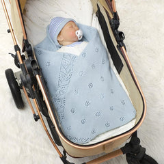 LAWKUL baby blanket 100x80cm supports versatile use in nursery.