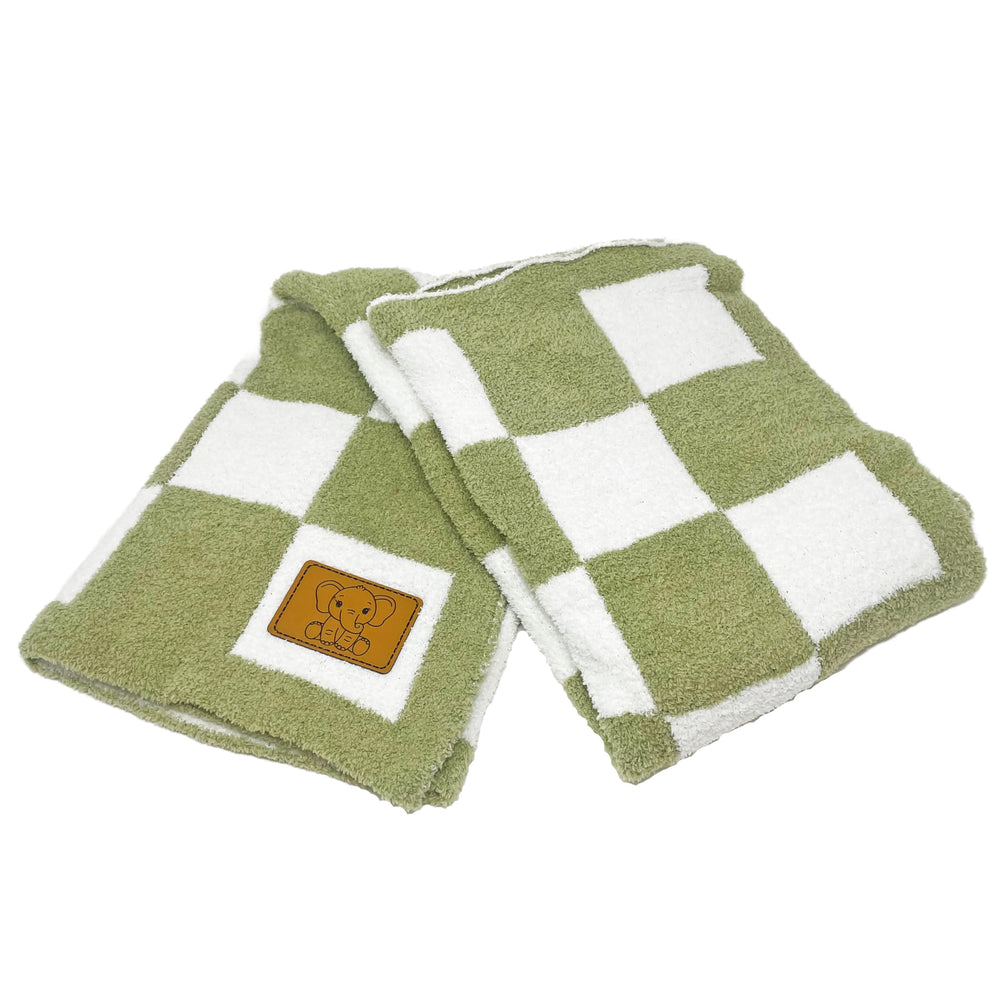 Gift ready packaging ideal for baby showers and newborn gifting.